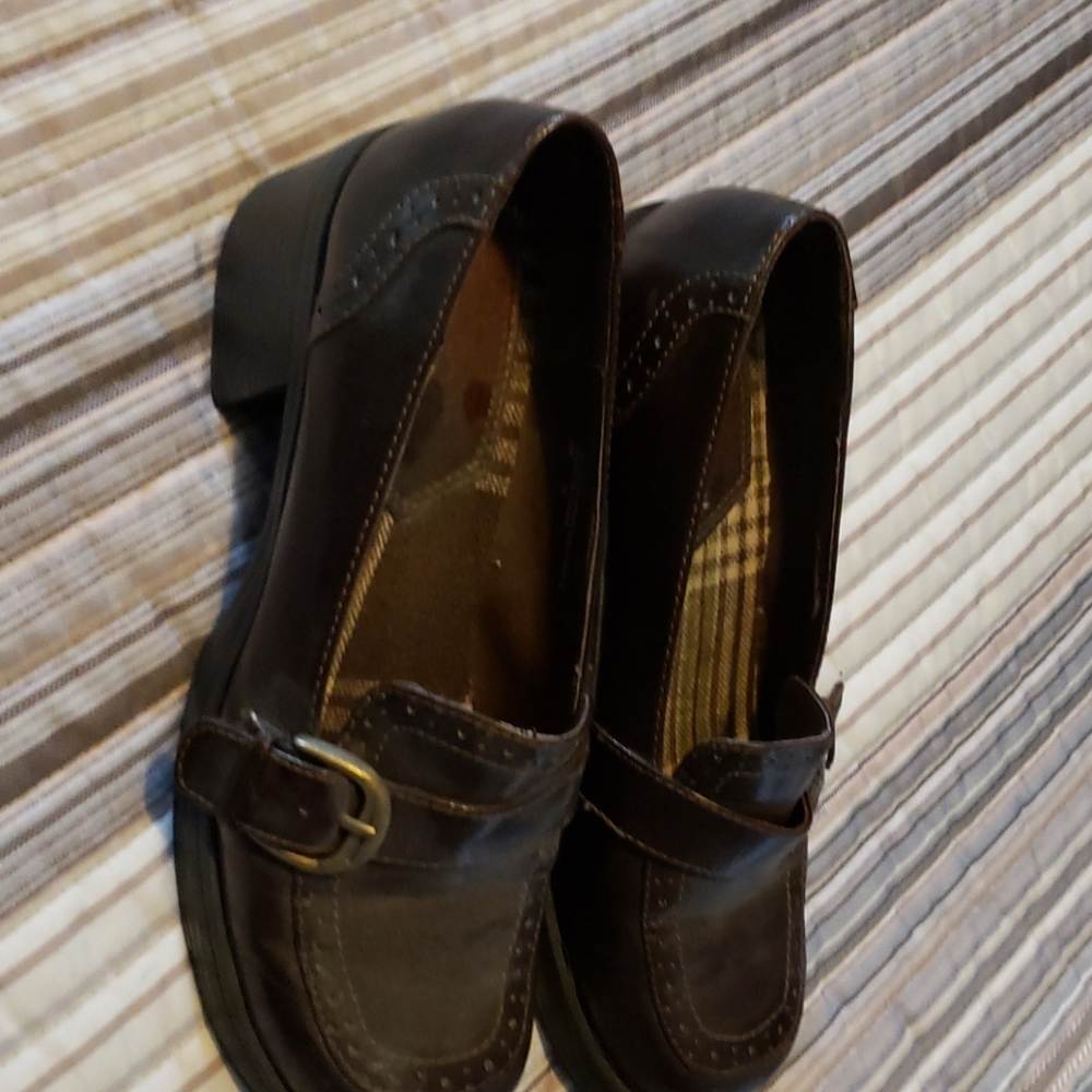Brown Mudd loafers